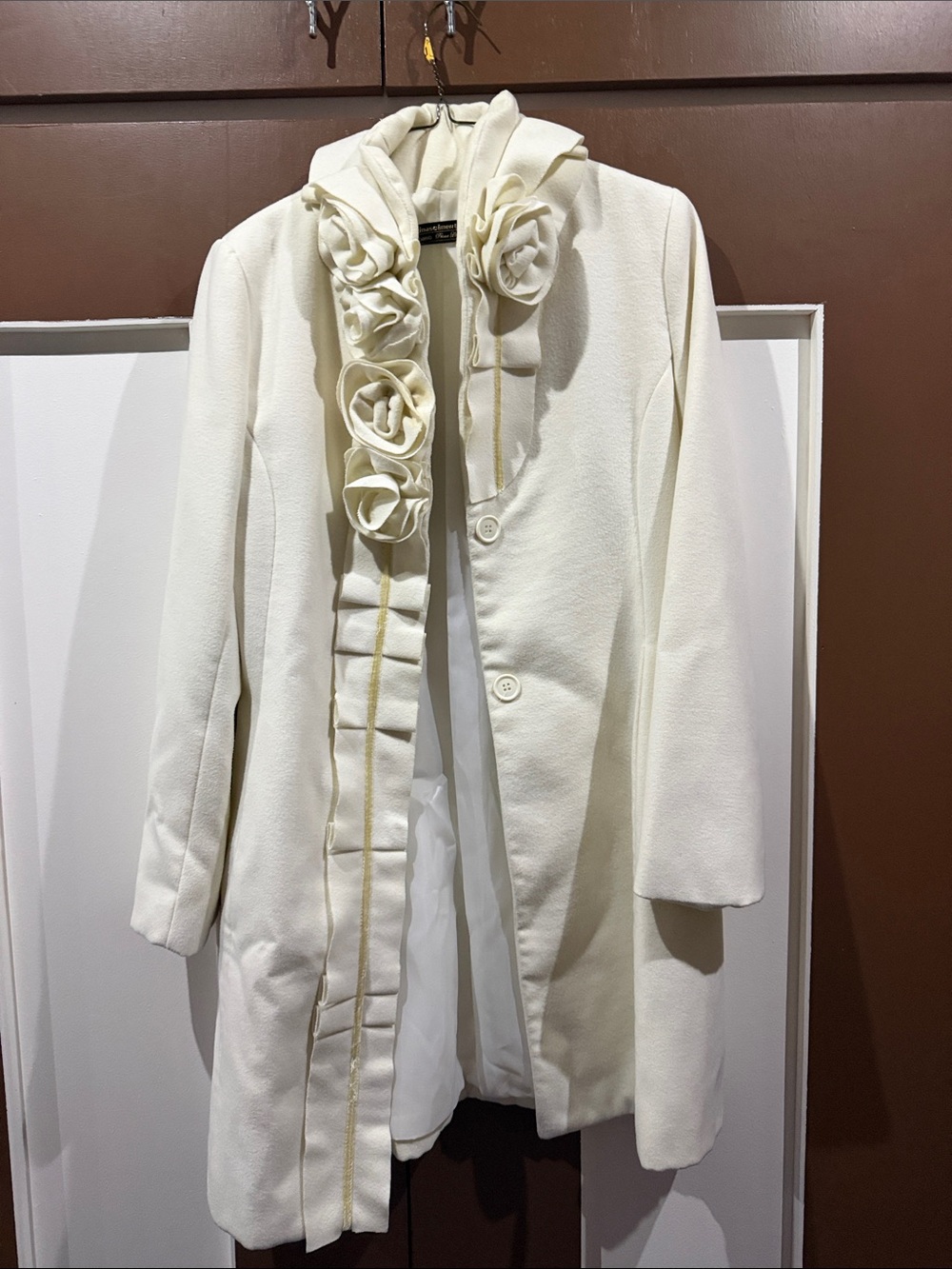 Rinascimento Cream Floral-Ruffle Trench Coat